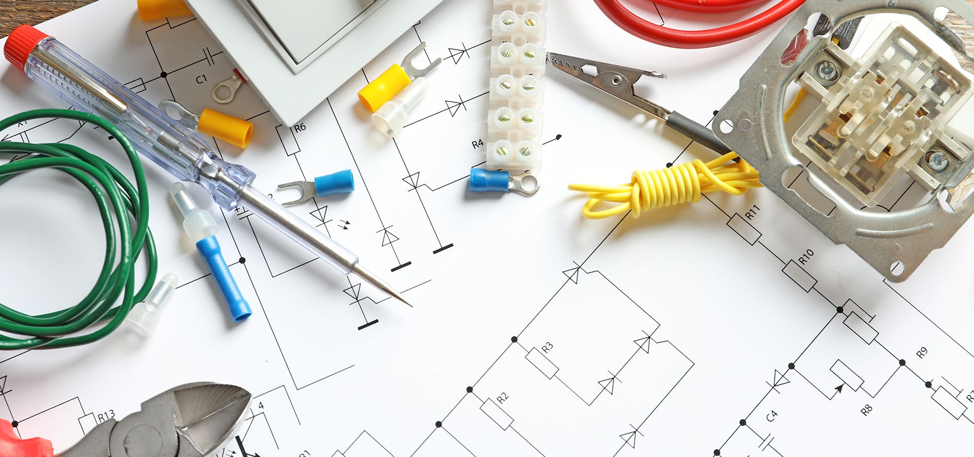 Eleketroinstallateur